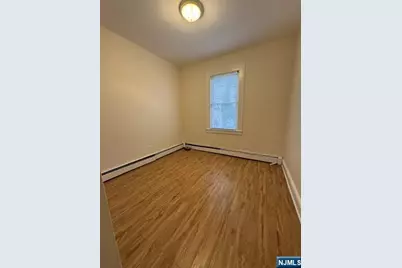 433 Lanza Avenue 3 #3, Garfield, NJ 07026 - Photo 4
