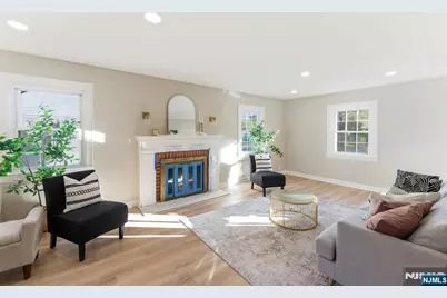224 Godwin Avenue, Wyckoff Township, NJ 07481 - Photo 8