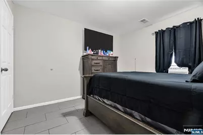 232 4th Street, Newark, NJ 07107 - Photo 36