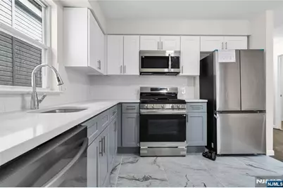 232 4th Street, Newark, NJ 07107 - Photo 2