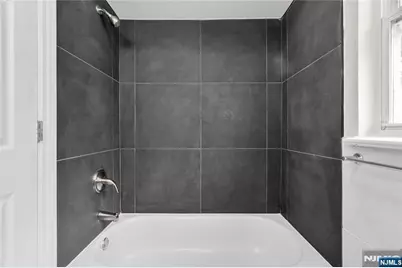 232 4th Street, Newark, NJ 07107 - Photo 24