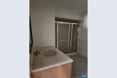 77 Main Avenue, Wallington, NJ 07057 - Photo 8