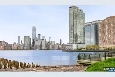 2 2nd Street 801 #801, Jersey City, NJ 07302 - Photo 32
