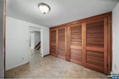 2 Henry Street, Englewood Cliffs, NJ 07632 - Photo 34
