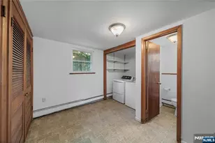 2 Henry St, Englewood Cliffs, NJ 07632 - Photo 32