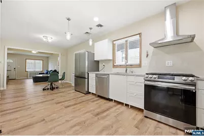 64 Conover Avenue, Nutley, NJ 07110 - Photo 8