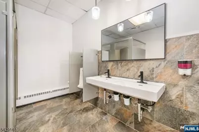 280 Harrison Street 302 #302, East Orange, NJ 07018 - Photo 18