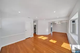 231 Hillside Ave, Paramus, NJ 07652 - Photo 6