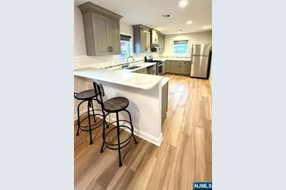 211 Main Street, Butler, NJ 07405 - Photo 1