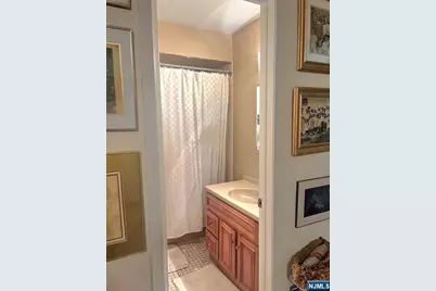 66-68 Edgewater Place A2 #A2, Edgewater, NJ 07020 - Photo 14