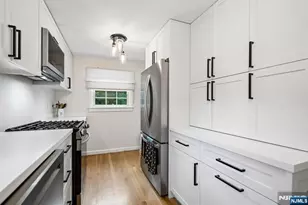24 Iris Rd, Summit, NJ 07901 - Photo 20
