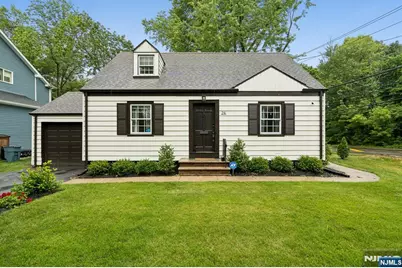 24 Iris Road, Summit, NJ 07901 - Photo 1