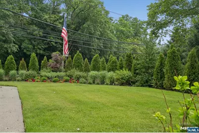 24 Iris Road, Summit, NJ 07901 - Photo 46
