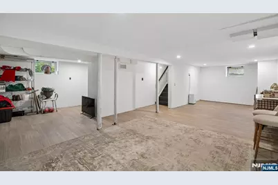 24 Iris Road, Summit, NJ 07901 - Photo 32