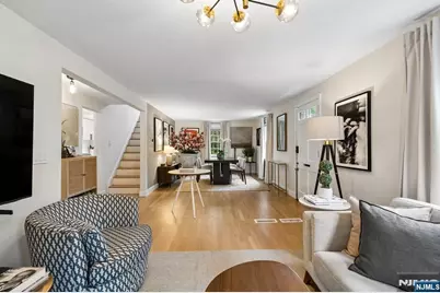 24 Iris Road, Summit, NJ 07901 - Photo 8