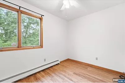 5 Lexington Avenue, Wallington, NJ 07057 - Photo 22