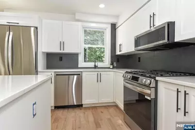 46 Tenney Avenue, River Edge, NJ 07661 - Photo 4