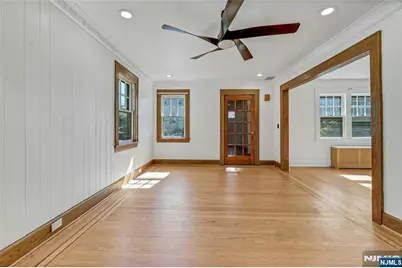 6 Colonial Court, Dumont, NJ 07628 - Photo 4
