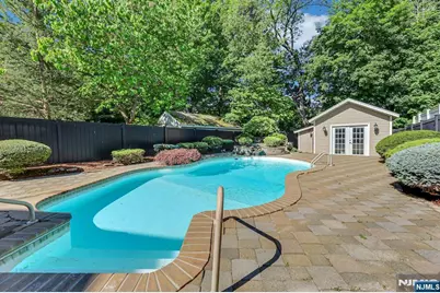 6 Colonial Court, Dumont, NJ 07628 - Photo 30