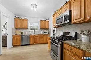 306 Passaic Ave, Hasbrouck Heights, NJ 07604 - Photo 10