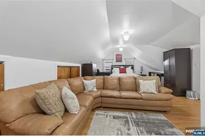 306 Passaic Avenue, Hasbrouck Heights, NJ 07604 - Photo 24