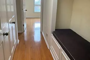 50 Kings Ct, Fort Lee, NJ 07024 - Photo 8