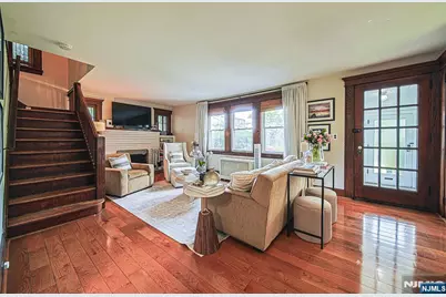 209 Harding Road, Glen Rock, NJ 07452 - Photo 10