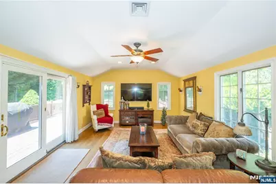 23 Carlton Avenue, Ho Ho Kus, NJ 07423 - Photo 14