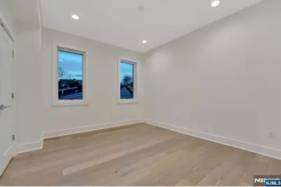 529 5th Street B #B, Palisades Park, NJ 07650 - Photo 10