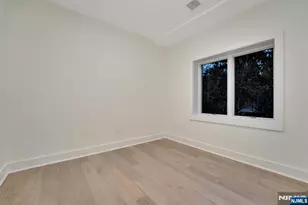 529 5th Street B, Palisades Park, NJ 07650 - Photo 20