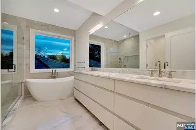 529 5th Street B #B, Palisades Park, NJ 07650 - Photo 12