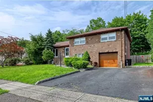 31 Garwood Rd, Fair Lawn, NJ 07410 - Photo 2