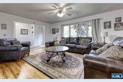 31 Garwood Road, Fair Lawn, NJ 07410 - Photo 6