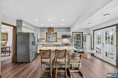 43 Dairy Street, Midland Park, NJ 07432 - Photo 2
