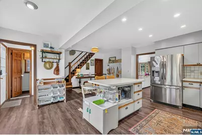 43 Dairy Street, Midland Park, NJ 07432 - Photo 6