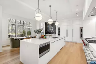 1 Stone Brg Ct, Demarest, NJ 07627 - Photo 6