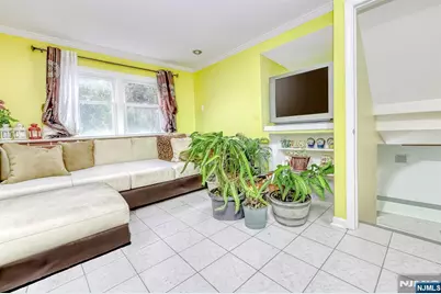 37 Cedar Drive, Rochelle Park Township, NJ 07662 - Photo 10