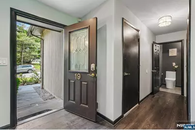 19 Cedar Wood Terrace, Woodland Park, NJ 07424 - Photo 4
