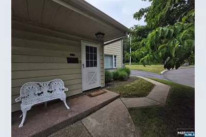 10 A Douglas Street Unit A #Unit A, Waldwick, NJ 07463 - Photo 2