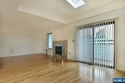 833 Topsail Lane, Secaucus, NJ 07094 - Photo 12