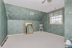 140 Carlyle Ct, Carlstadt, NJ 07072 - Photo 14