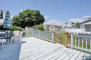 140 Carlyle Ct, Carlstadt, NJ 07072 - Photo 30