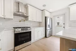 119 Cedar Street C0119, Cliffside Park, NJ 07010 - Photo 4