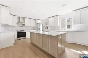 119 Cedar Street C0119, Cliffside Park, NJ 07010 - Photo 2