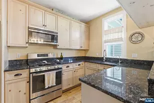 66 S Fullerton Ave 8, Montclair, NJ 07042 - Photo 8