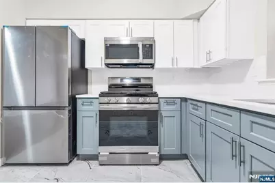 285 6th Street, Newark, NJ 07103 - Photo 2