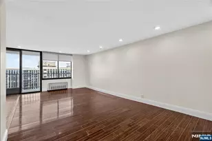 300 Winston Dr C3111, Cliffside Park, NJ 07010 - Photo 10
