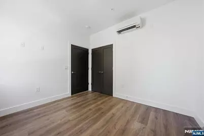 21 Lincoln 101 #101, Newark, NJ 07102 - Photo 6
