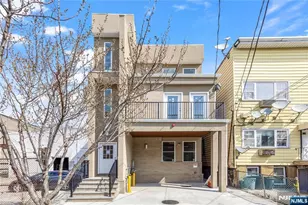 418 11th Street Floor 2, Union City, NJ 07087 - Photo 1