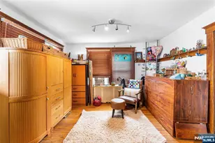72 Minerva Ave, Hawthorne, NJ 07506 - Photo 6